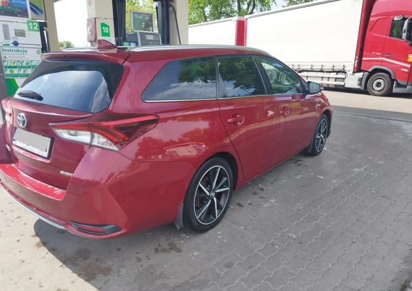 Toyota Auris cena 62000 przebieg: 202000, rok produkcji 2017 z Siedliszcze małe 67